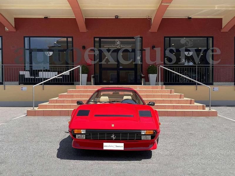 Usata Ferrari 308 239 CV (175 kW) 1983 Rosso Coupé