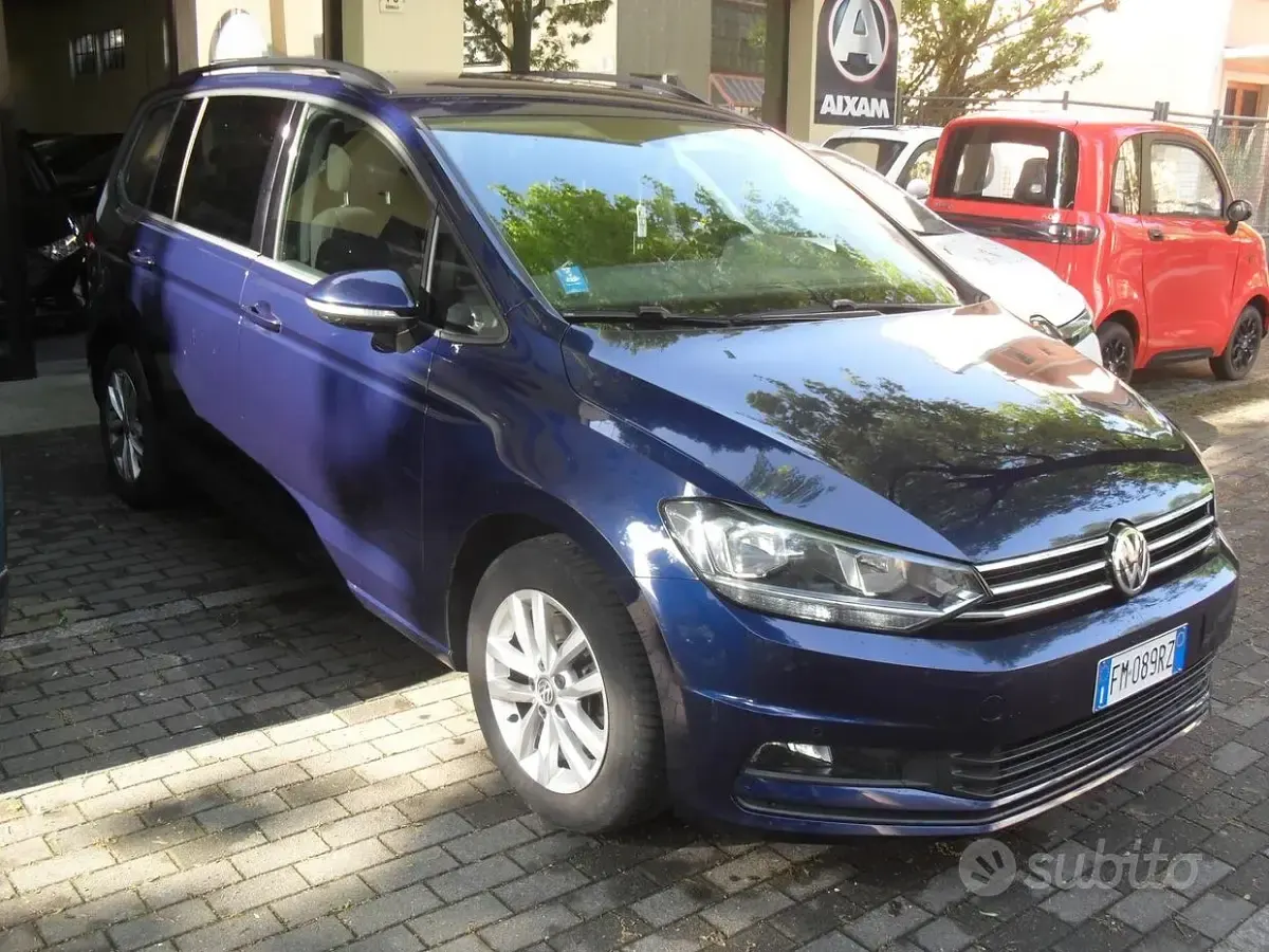 Usata VW Touran Business 150 CV (110 kW) 2018 Blu Monovolume