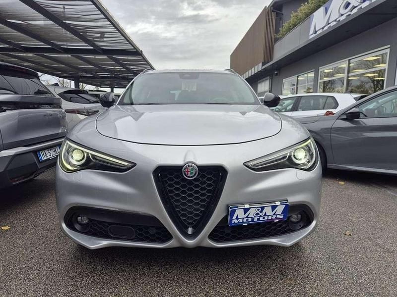 Usata Alfa Romeo Stelvio Executive 210 CV (154 kW) 2018 Grigio SUV