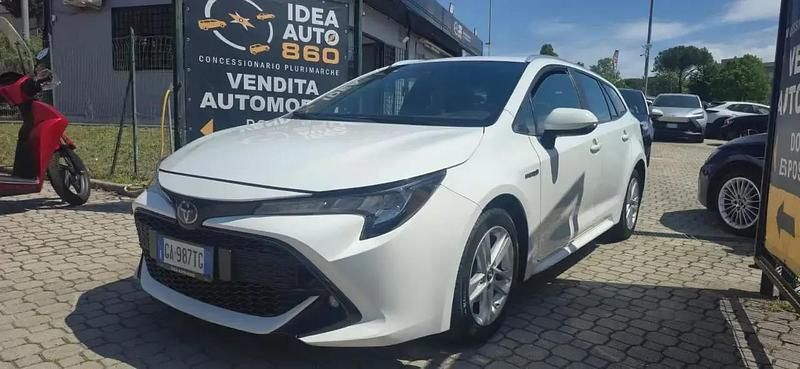 Usata Toyota Corolla Active 98 CV (72 kW) 2020 Bianco Station wagon