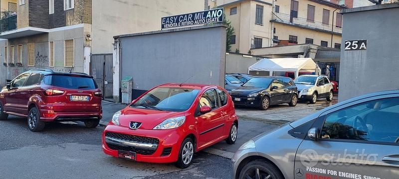 Usata Peugeot 107 Access 68 CV (50 kW) 2009 Utilitaria