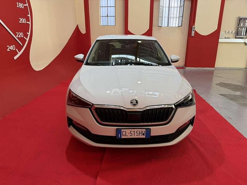 Usata Skoda Scala Style 110 CV (80 kW) 2022 Bianco Utilitaria