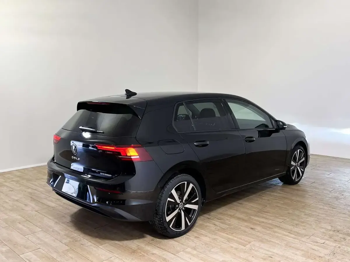 Nuova VW Golf VIII Edition 204 CV (150 kW) 2025 Nero Berlina
