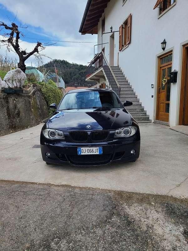 Usata BMW 120 Sport Line 163 CV (119 kW) 2007 Nero Utilitaria