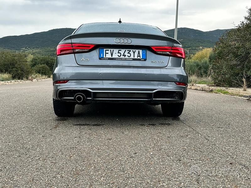 Usata Audi A3 116 CV (85 kW) 2019 Grigio Berlina