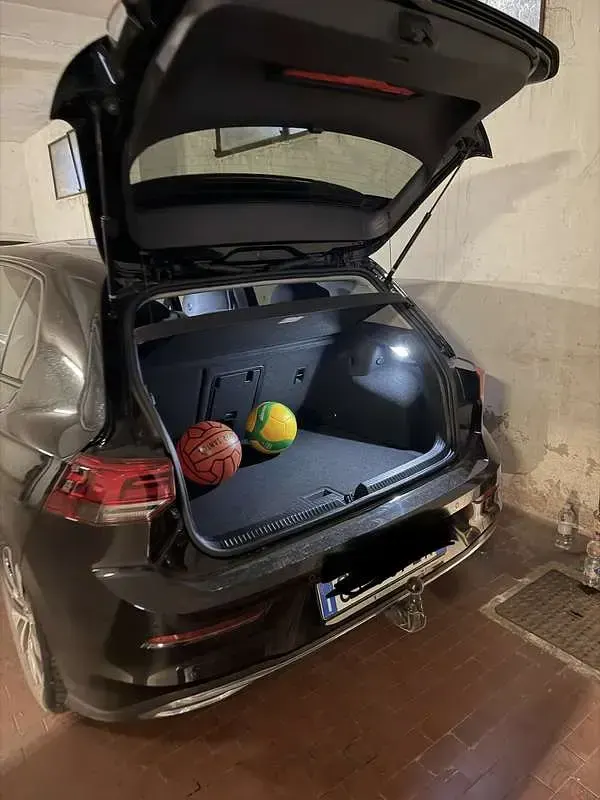 Usata VW Golf VIII Move 110 CV (80 kW) 2024 Berlina
