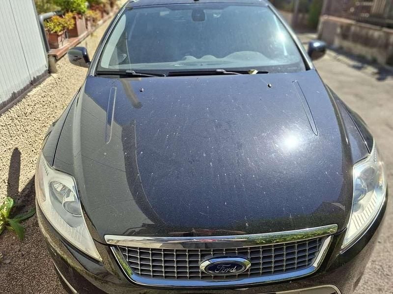 Usata Ford Mondeo Titanium 140 CV (102 kW) 2010 Nero Station wagon