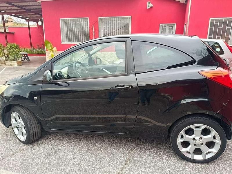 Usata Ford Ka Collection 75 CV (55 kW) 2008 Nero Utilitaria