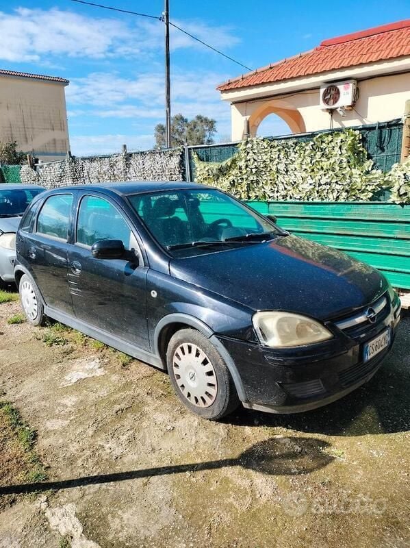Usata Opel Corsa 75 CV (55 kW) 2005 Nero Utilitaria