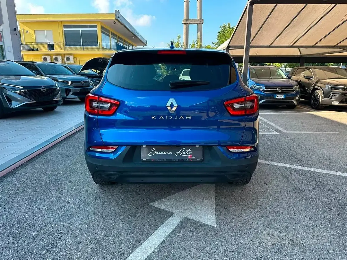 Usata Renault Kadjar Business 116 CV (85 kW) 2020 Bluazzurro SUV