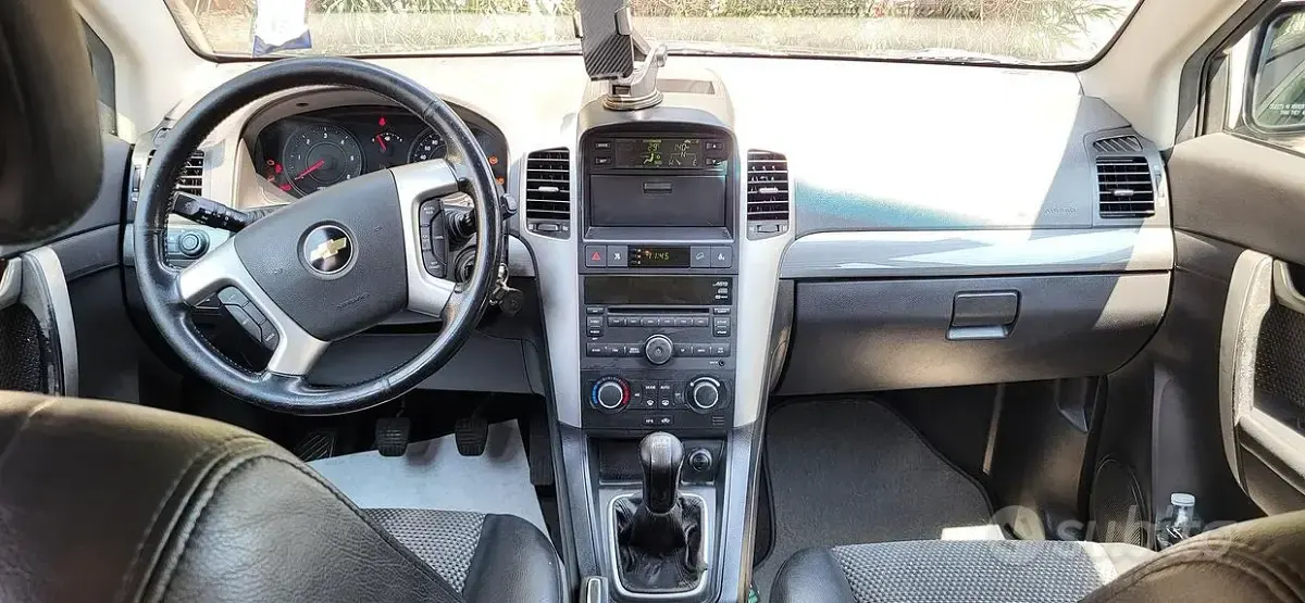 Usata Chevrolet Captiva LS 127 CV (93 kW) 2010 Nero SUV