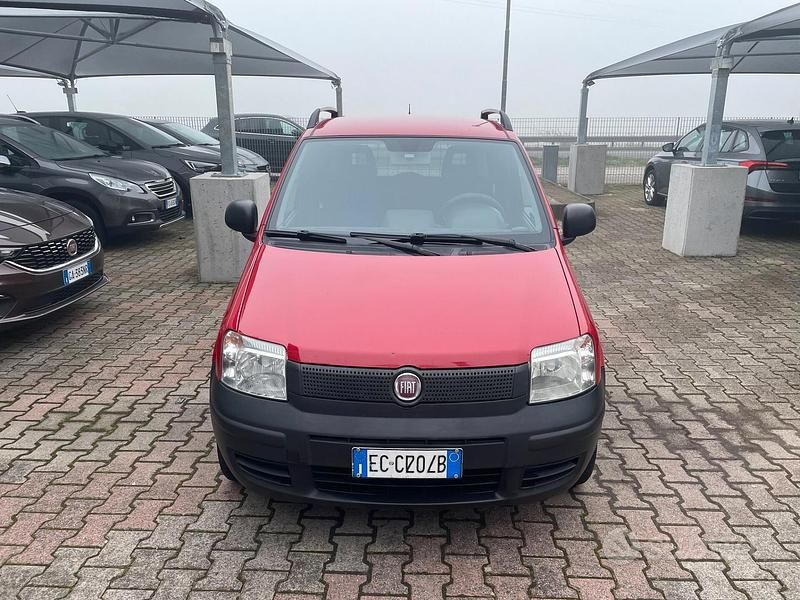 Usata Fiat Panda Active 77 CV (56 kW) 2011 Rosso Furgone