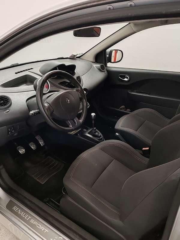 Usata Renault Twingo R.S. 133 CV (97 kW) 2010 Argento Utilitaria