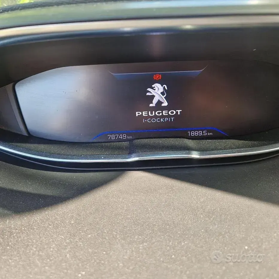 Usata Peugeot 3008 GT 131 CV (96 kW) 2021 Bianco SUV