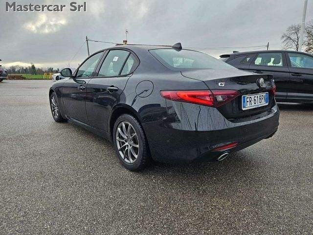 Usata Alfa Romeo Giulia Super 180 CV (132 kW) 2018 Nero Berlina