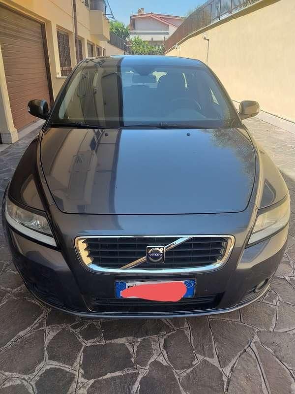 Usata Volvo V50 Momentum 136 CV (100 kW) 2007 Station wagon