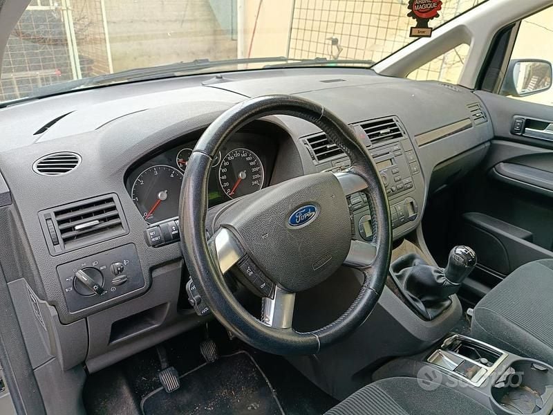 Usata Ford C-MAX Ghia 2004 Monovolume