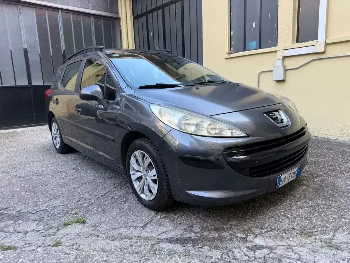 Usata Peugeot 207 75 CV (55 kW) 2008 Station wagon