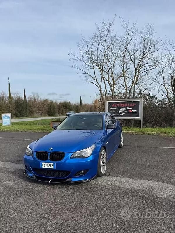 Usata BMW 550 Comfort Edition 367 CV (269 kW) 2006 Blu Berlina