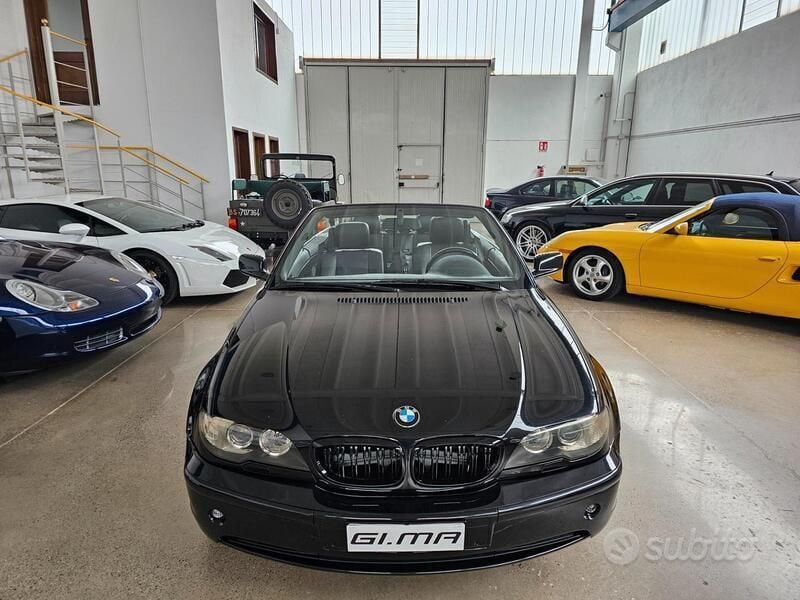 Usata BMW 320 Cabriolet 170 CV (125 kW) 2003 Nero Cabrio