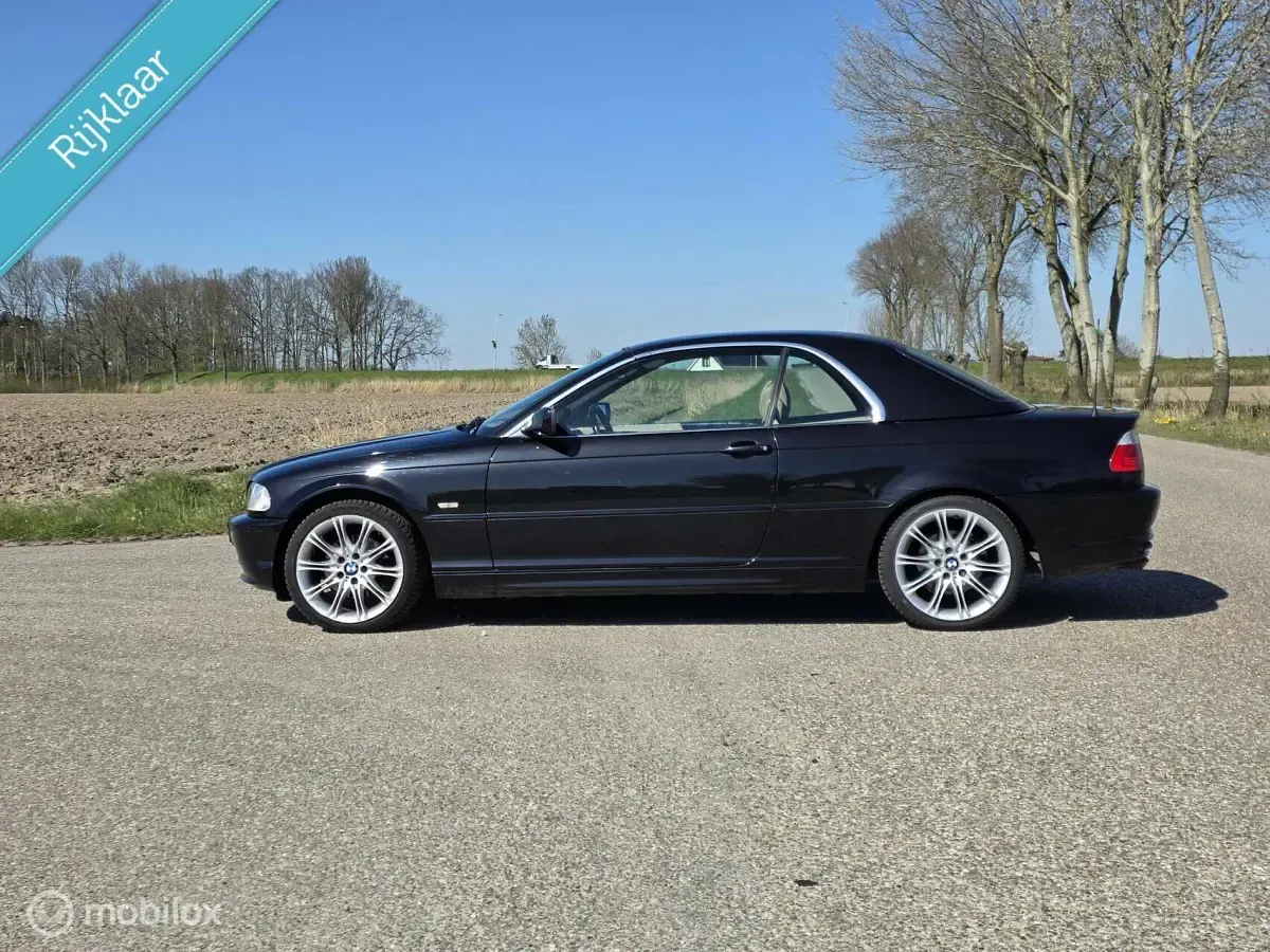 Usata BMW 323 Cabriolet 170 CV (125 kW) 2000 Nero Cabrio