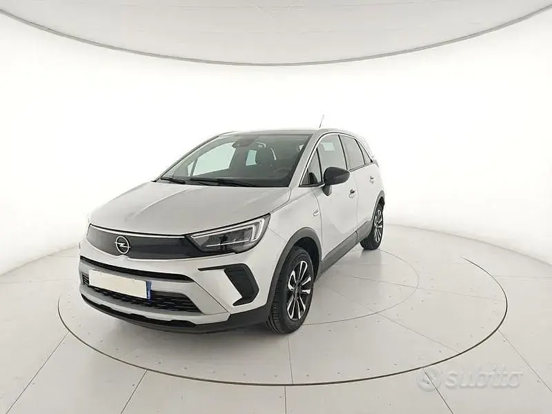 Usata Opel Crossland S 110 CV (80 kW) 2024 Grigio SUV