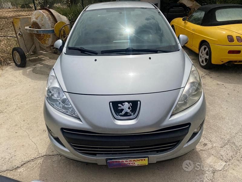 Usata Peugeot 207 Allure 70 CV (51 kW) 2012 Grigio Berlina