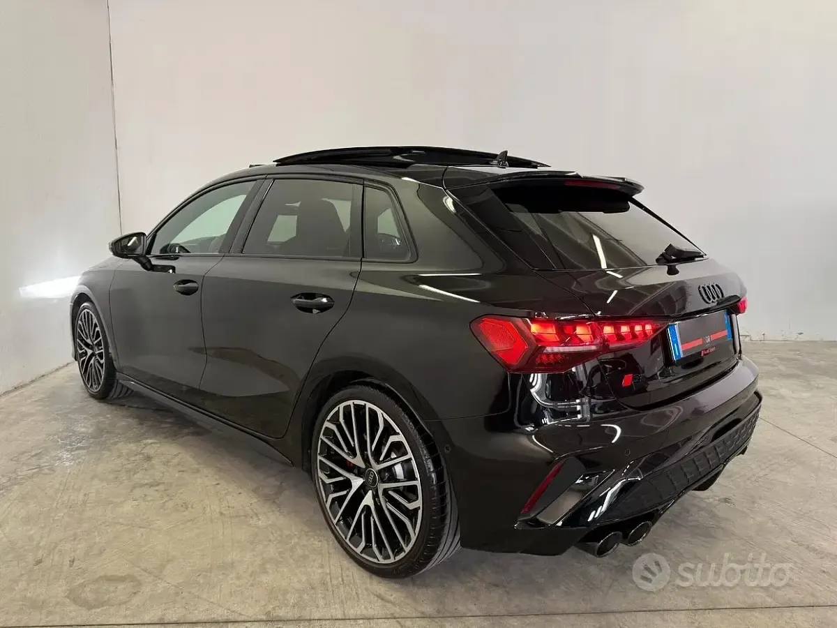 Usata Audi S3 Sport 333 CV (244 kW) 2025 Nero Berlina