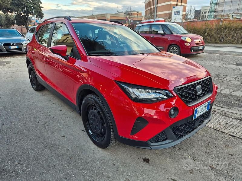 Usata Seat Arona Reference 90 CV (66 kW) 2022 Rosso SUV