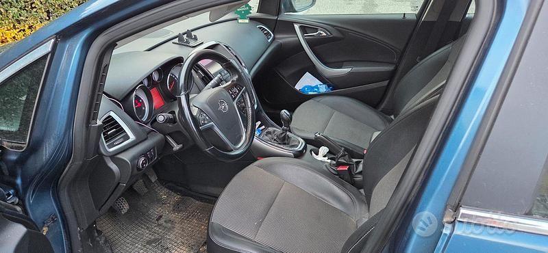 Usata Opel Astra Sport 2013 Station wagon