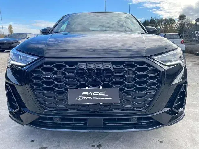 Usata Audi Q3 Sportback S-Line 193 CV (141 kW) 2025 Nero pastello SUV