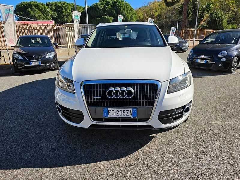 Usata Audi Q5 Advanced Plus 170 CV (125 kW) 2011 Bianco pastello SUV