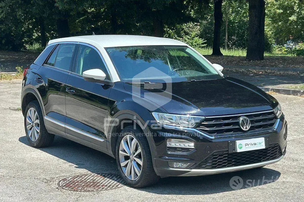 Usata VW T-Roc Style 116 CV (85 kW) 2019 Nero SUV