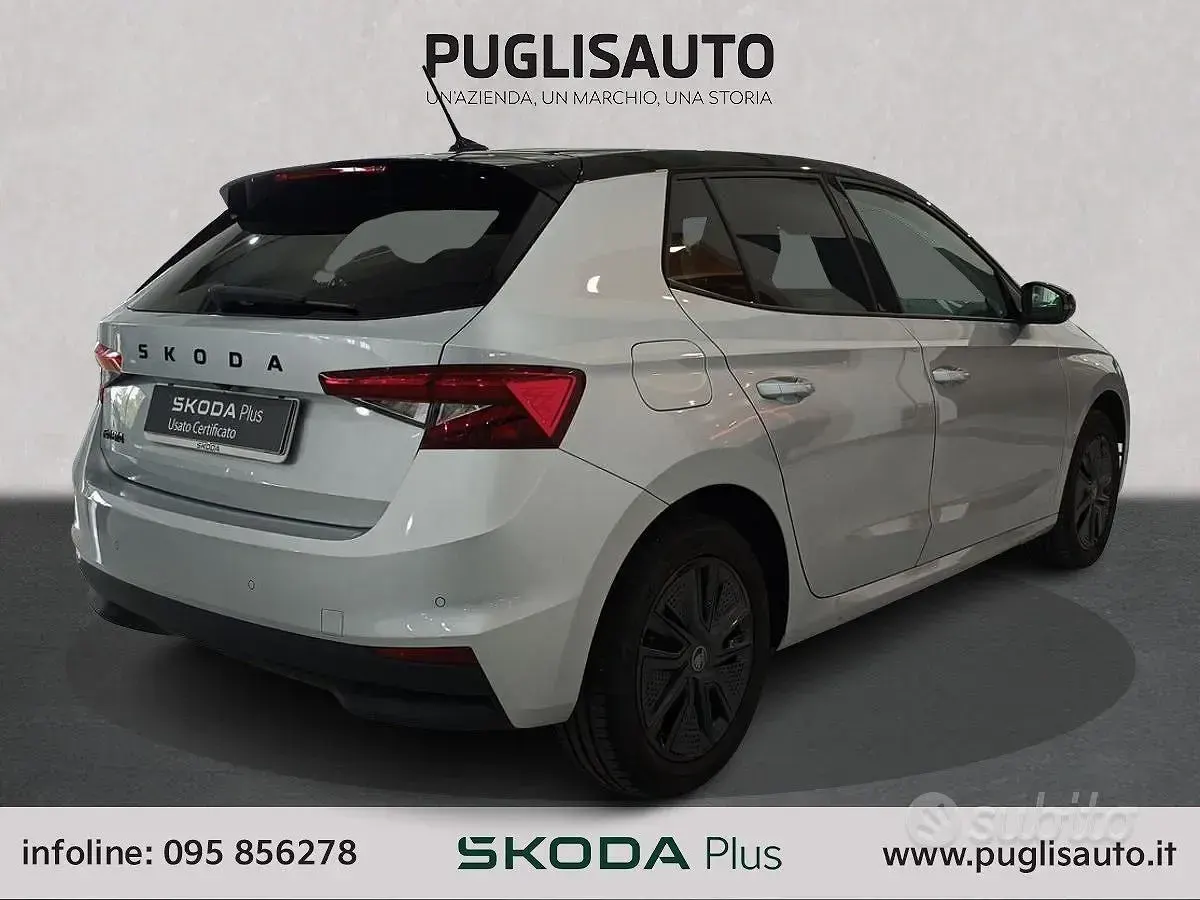 Usata Skoda Fabia 95 CV (69 kW) 2025 Grigio Utilitaria
