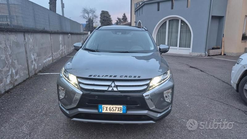 Usata Mitsubishi Eclipse 148 CV (108 kW) 2020 Grigio Station wagon