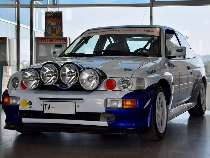 Usata Ford Escort RS 227 CV (166 kW) 1995 Bianco Coupé