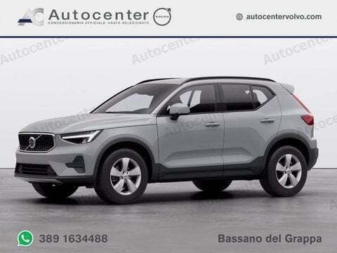 Vapour grey Nuova 2025 Volvo XC40 SUV | 35.640 € (Buon prezzo) - Immagine 1/3