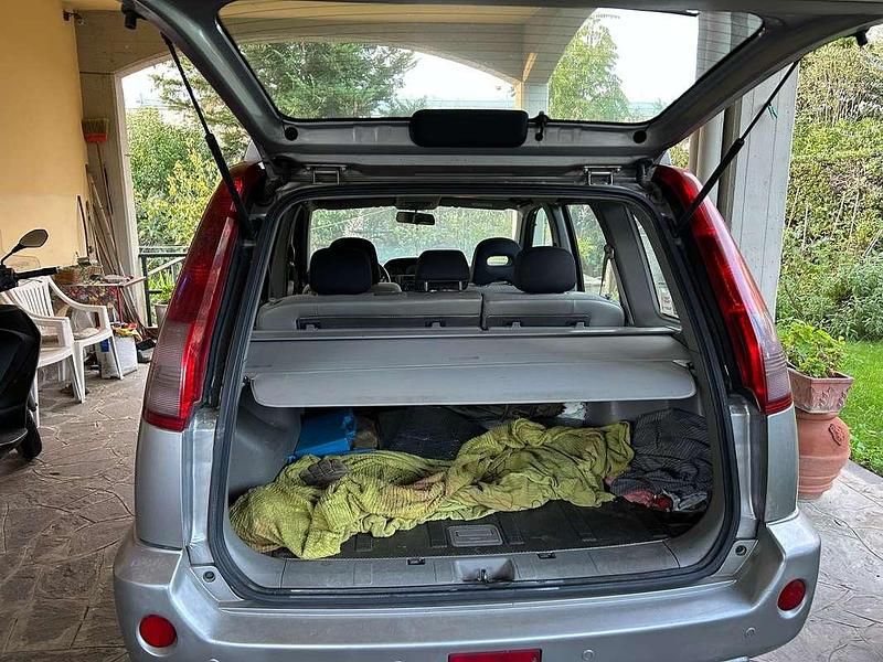 Usata Nissan X-Trail 136 CV (100 kW) 2005 SUV