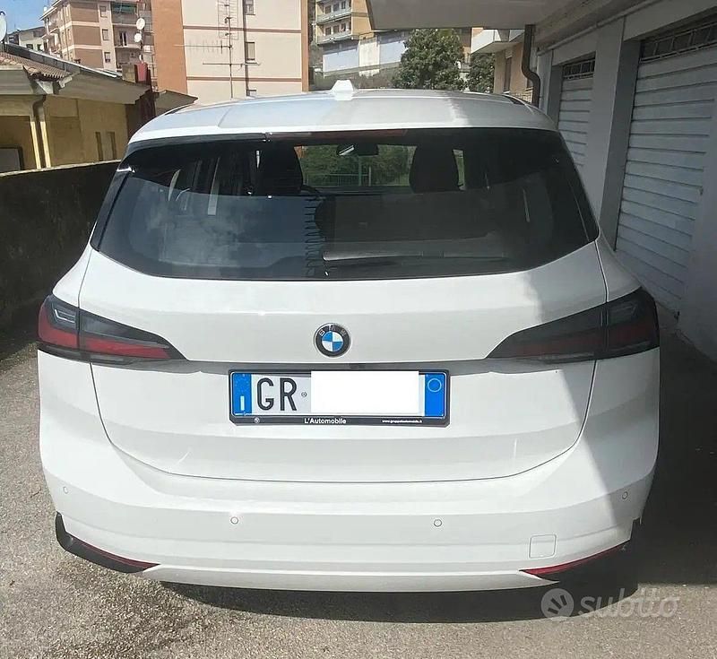 Usata BMW 216 Active Tourer 122 CV (89 kW) 2023 Bianco Monovolume