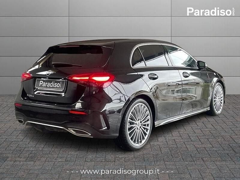 Nuova Mercedes A180 AMG line 116 CV (85 kW) 2026 Nero Berlina