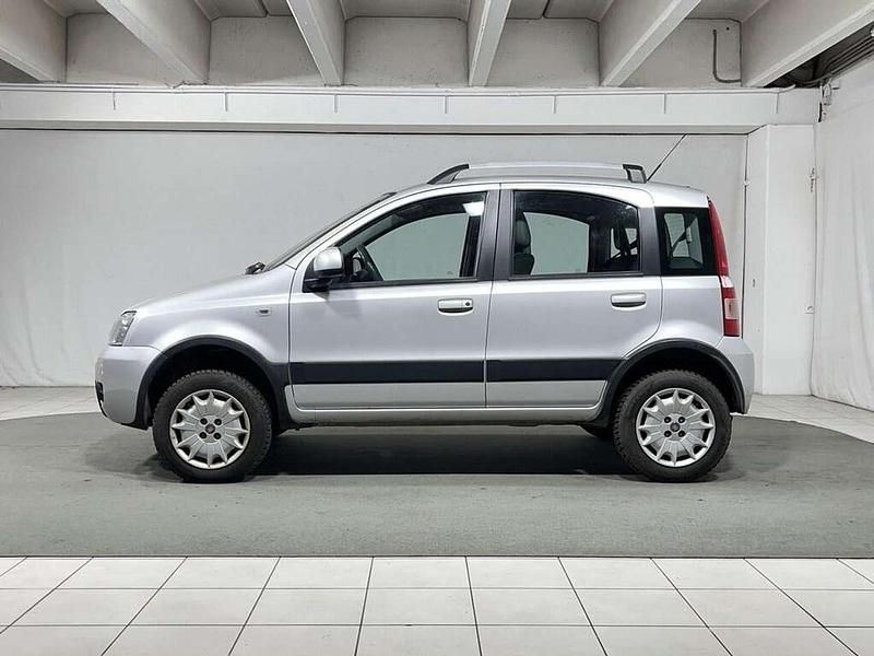 Gebraucht Fiat Panda 4x4 Climbing 75 PS (55 kW) 2011 Silber Kleinwagen