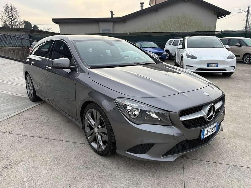 Usata Mercedes CLA200 Shooting Brake 136 CV (100 kW) 2015 Grigio Station wagon