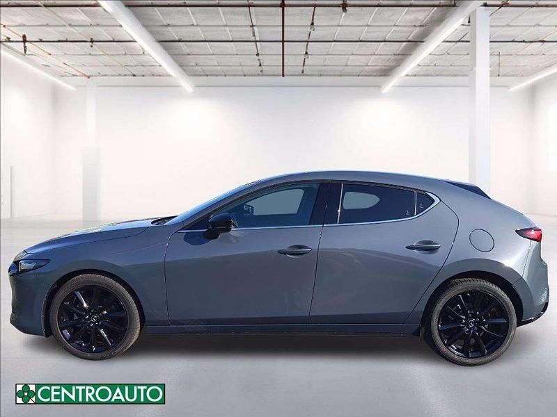 Nuova Mazda 3 Homura-Line 140 CV (102 kW) 2026 Grigio metallizzato Berlina