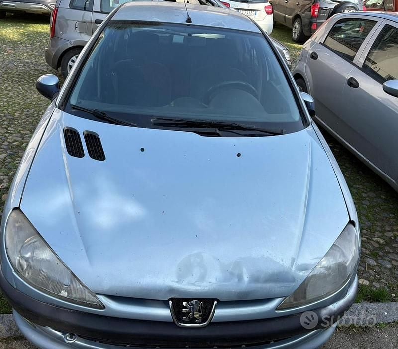 Usata Peugeot 206 60 CV (44 kW) 2006 Grigio Utilitaria