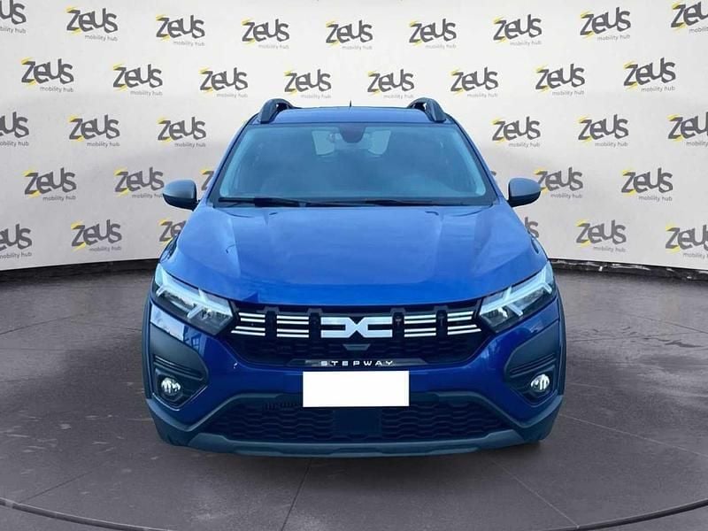 Usata Dacia Sandero Expression 101 CV (74 kW) 2023 Blu Utilitaria