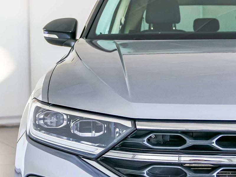 Usata VW T-Roc Style 150 CV (110 kW) 2023 Pyrit silver metallizzato nero SUV