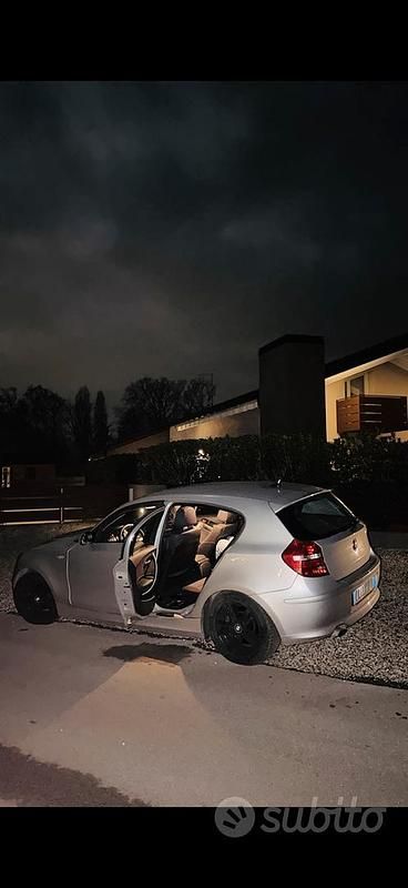 Usata BMW 118 143 CV (105 kW) 2007 Grigio Utilitaria
