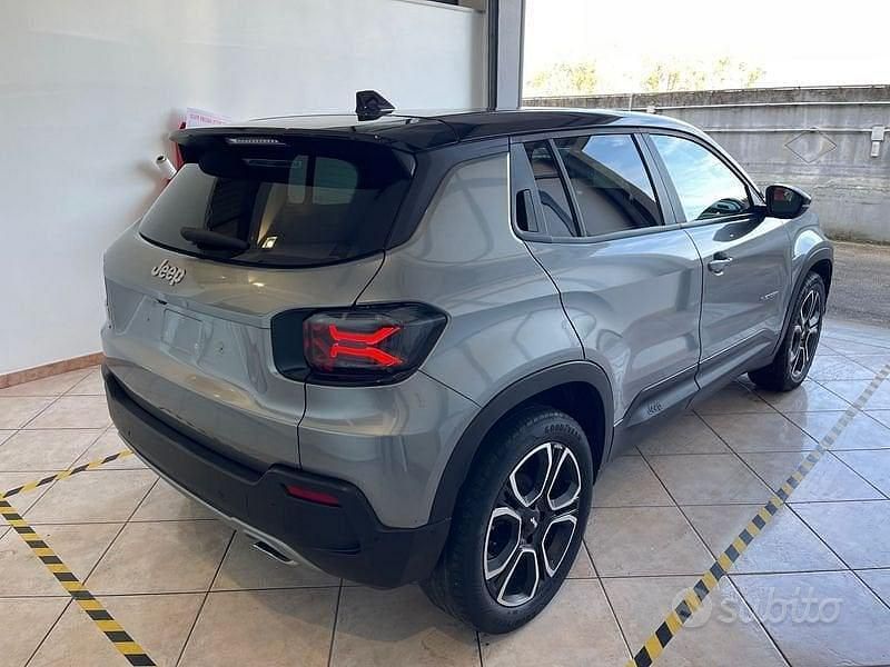 Usata Jeep Avenger Summit 101 CV (74 kW) 2023 SUV
