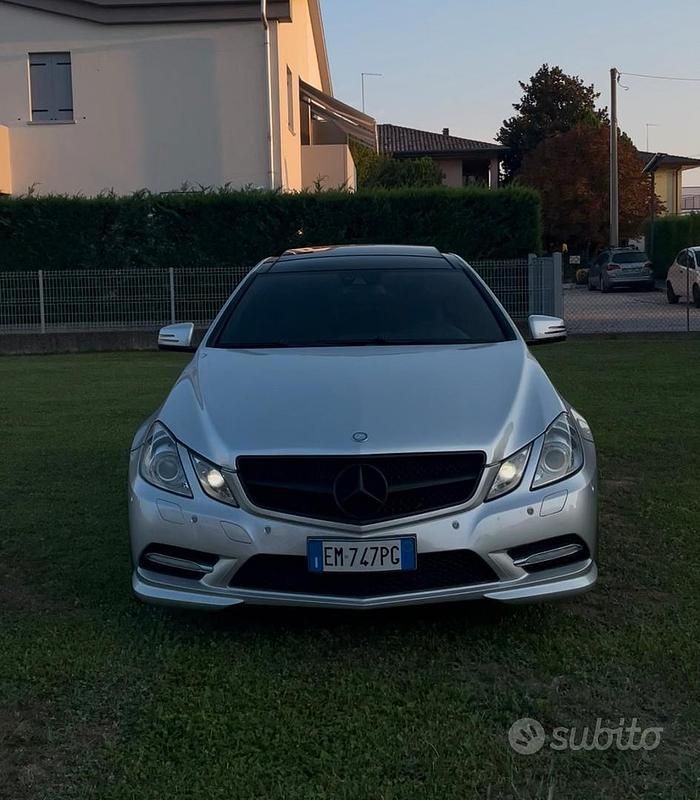 Gebraucht Mercedes E250 Avantgarde 204 PS (150 kW) 2011 Grau Coupé