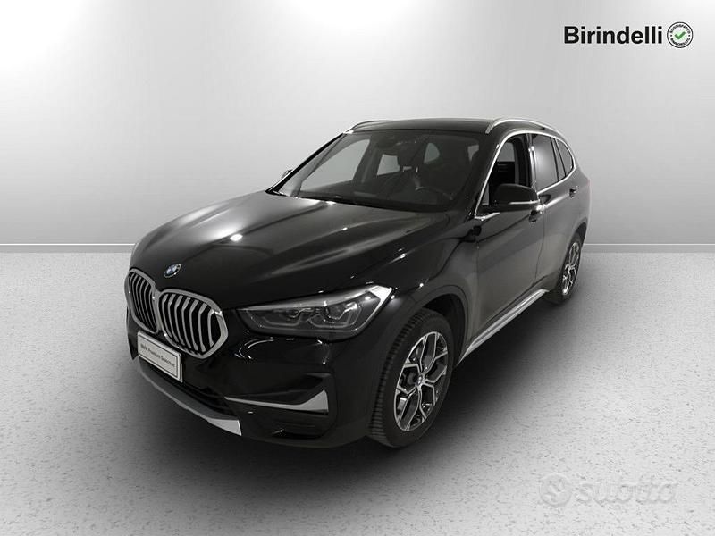 Usata BMW X1 xLine 116 CV (85 kW) 2021 Black pastello. SUV